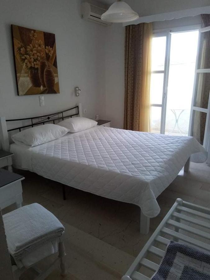 Mare Monte Hotel Chora  Exterior photo